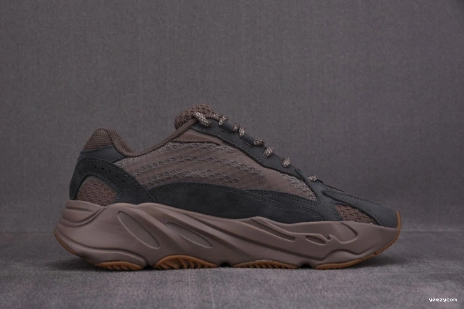 ADIDAS Boost GZ0724 'Mauve' V2 700 Yeezy 1024